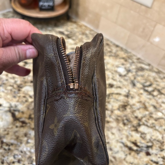 LOUIS VUITTON Rehab Monogram Trousse Toilette Clutch Bag - Picture 2 of 10